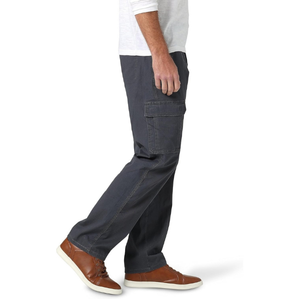 Wrangler Authentics Men's Relaxed Fit Stretch Cargo Pant - Image 2